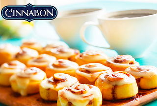 Minibon + Chocolate Caliente, Café Mocha o Latte de 12 oz