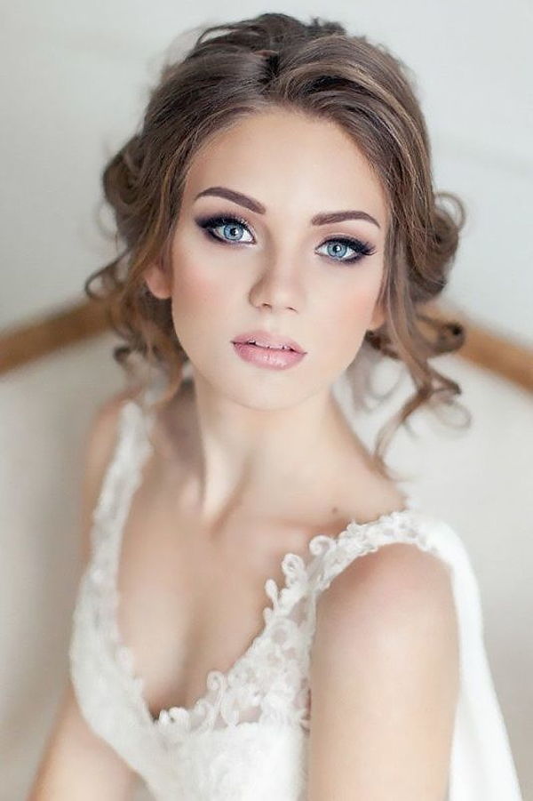 Limpieza Facial + Maquillaje + Peinado de Novia
