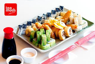 ¡Escoge tu tabla! 50 piezas de sushi + 2 salsas + Regalo