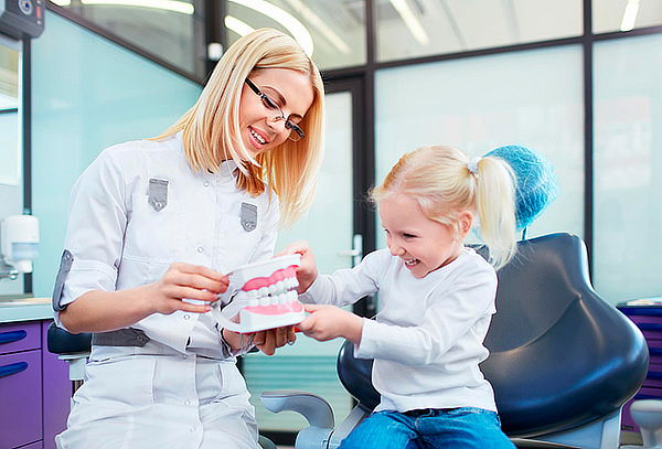 Limpieza Dental para Niños + 4 Sellantes + Fluorización