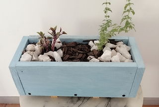 ¡Eco Jardinera Lista! Color Celeste + 2 Kg de Sustrato y Más
