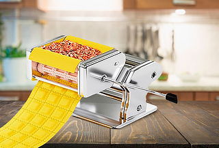 Maquina para hacer raviolis y estirar masas