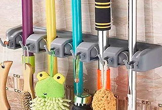 Organizador de pared para escobas, palas y más