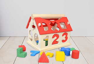 Casa Número Infantil de Madera