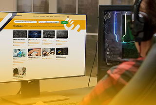 Cursos Online Universitarios de Informática.