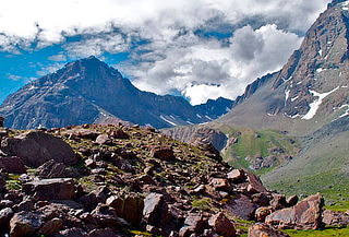 Cajón del Maipo con Picnic y Vino desde Santiago