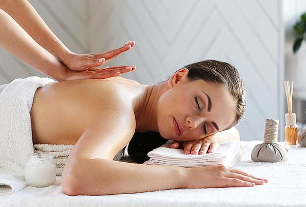 Trilogía de Masajes terapéuticos de relajación Premium