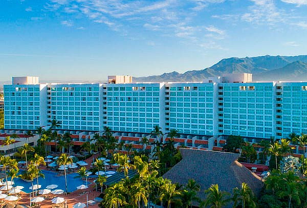 Puerto Vallarta: Hospedaje 5D/4N en Sheraton Buganvilias 