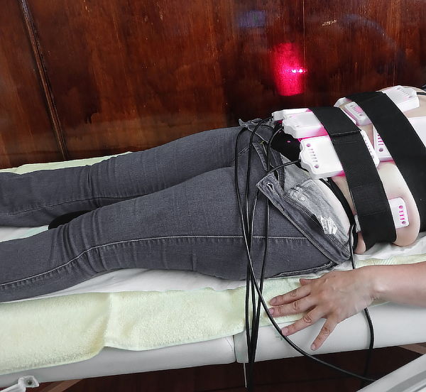 8 Sesiones de Reducción Lipoláser en Abdomen Alto y Bajo