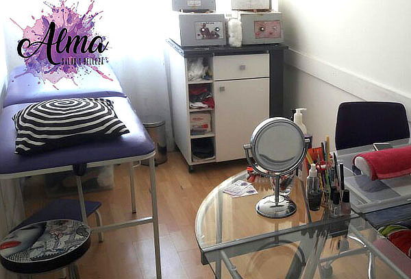 Podología Estética + Esmaltado tradicional para 1