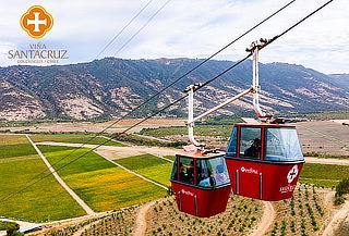 Paseo en Teleférico y Cerro de las culturas Viña Santa Cruz
