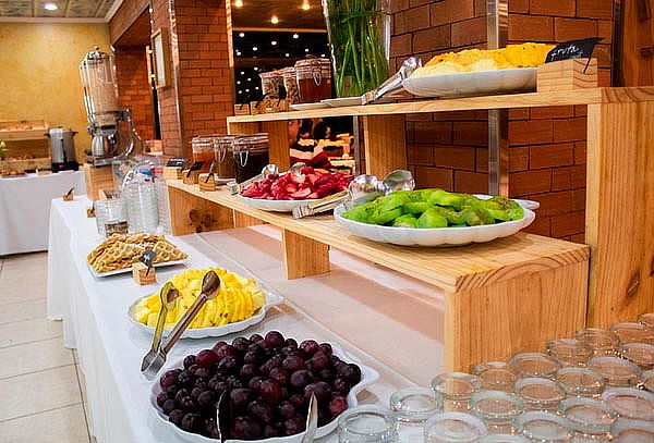 Escapada para Dos: 1 o 2 Noches + Desayuno & Piscina