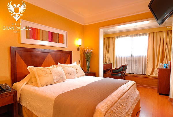 Escapada para Dos: 1 o 2 Noches + Desayuno & Piscina