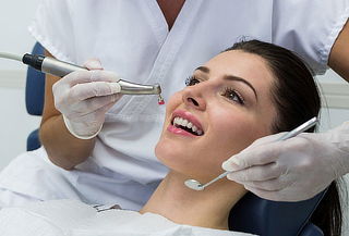 Limpieza o Higiene dental con y fluoración