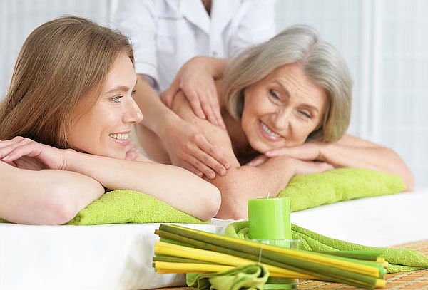 Relajación para 2 + limpieza facial+ masajes y más