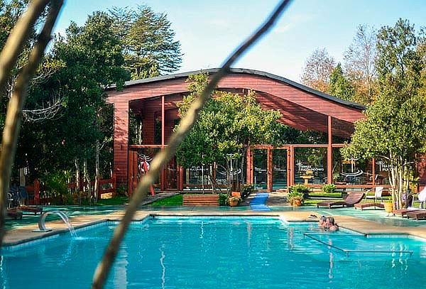 1 o 2 Noches domo + Termas+ Desayuno buffet 2 personas