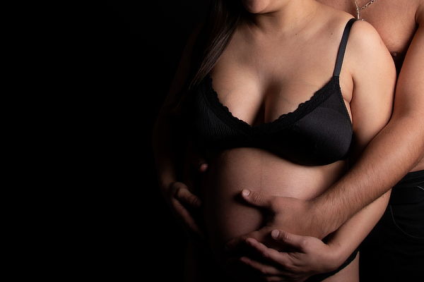 Sesión Fotografica para Embarazadas en estudio
