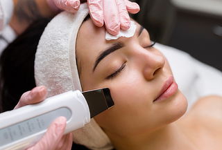 Limpieza facial profunda premium con mascarilla sedativa