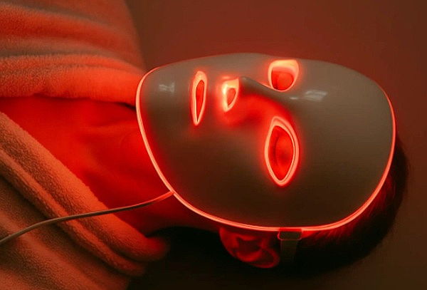 Rubber Gel + Máscara Led + Masaje Cervical + Coffe  Bar
