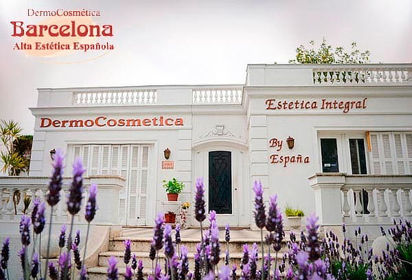 Masaje de relajación + mascarilla de hidratación facial.
