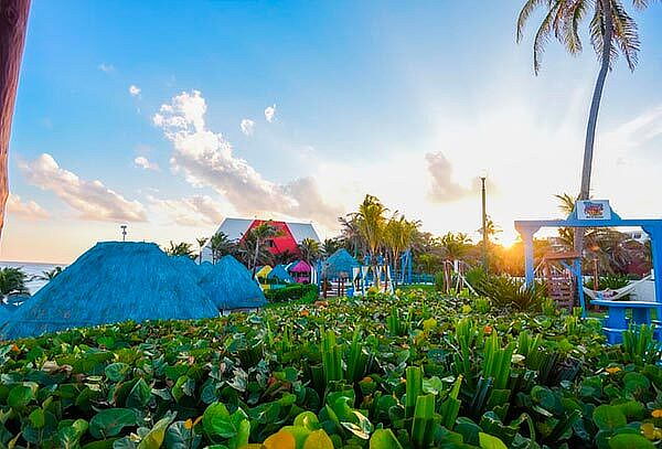 Cancún: 5D/4N en Grand Oasis Cancún 2 adultos