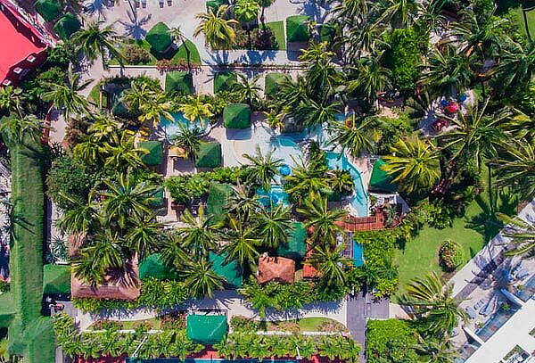 Cancún: 5D/4N en Grand Oasis Cancún 2 adultos