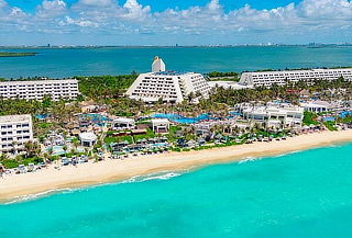 Cancún: 5D/4N en Grand Oasis Cancún 2 adultos
