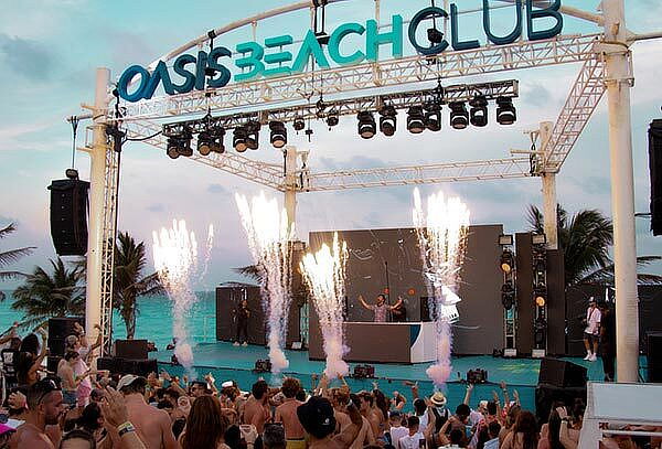 Cancún: 5D/4N en Grand Oasis Cancún 2 adultos