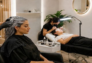 Lifting de pestañas + Masaje capilar+ Laminado de cejas 
