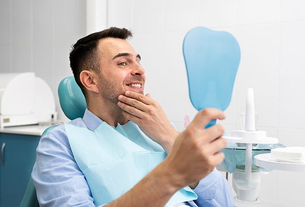 Limpieza dental PRO + Destartraje + Profilaxis + Fluoración