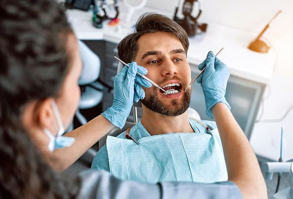 Retiro de Ortodoncia + Limpieza dental PRO + Contención 