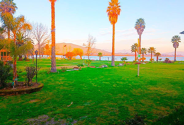 Escápate 3 Noches al Hotel Jardín del Lago!  Valido para 2!
