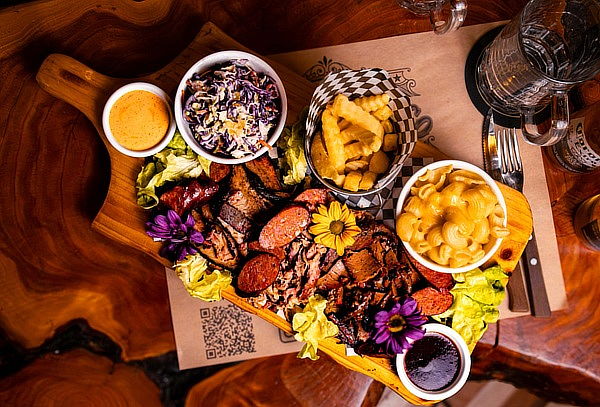 Cena para Dos: Texas Sampler + 2 Cócteles