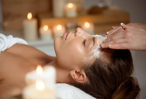 Casmara Skin Sensation + Ampolla Multivitamínica + Drenaje 