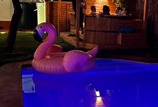 Spa Nocturno para  2 Personas  Tinaja + Sauna y Más