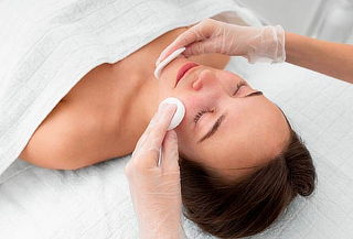 Limpieza Facial con Extracción + Masaje a elección y Más!
