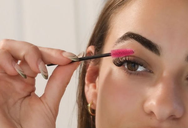 Lifting de pestañas + Tinte efecto rÍmel + Shot de queratina