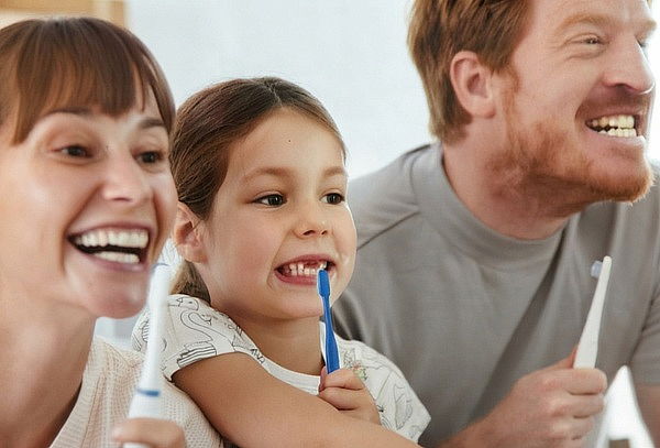 Evaluación Dental Infantil + Limpieza y Hasta 4 Sellantes