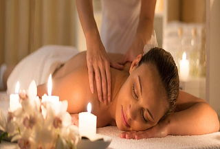 Spa completo: Masaje Full Body + Limpieza facial y más