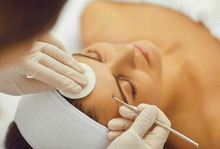 Facial Antiacné + Mascara + Alta Frecuencia