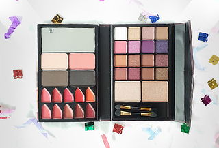 Set de Maquillaje Labiales, Sombras, Iluminadores, Polvos