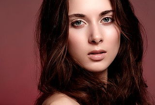 BB Glow Tratamiento Facial con Tecnología Microneedling