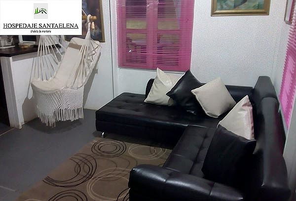 Santa Elena: Escapada en Chalet para Parejas + Copa de Vino