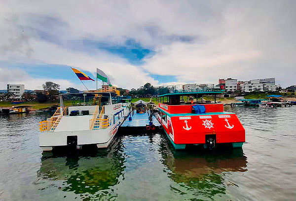 Tour en Barco por la Represa de Guatapé para 1, 2, 4 ó 6 