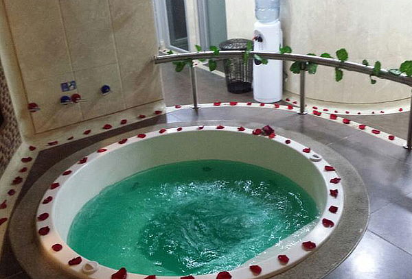 Spa con Tinto de Verano, Sauna Tequendama Suites and Hotel