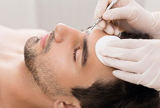 Limpieza Facial Mixta + Hidratación Profunda