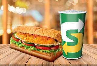 SUBWAY:  Sándwich de 15 cm de Pollo Apanado + Gaseosa 12 Onz