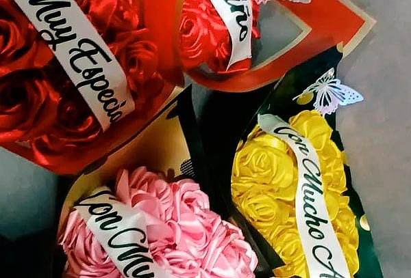 Ramo de Flores Eternas por 9, 15 ó 30 Rosas Artesanales 
