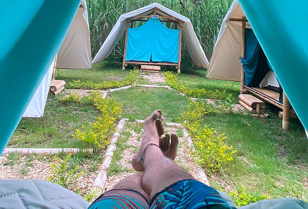 Noche de Alojamiento en Cabaña Privada Estilo Safari
