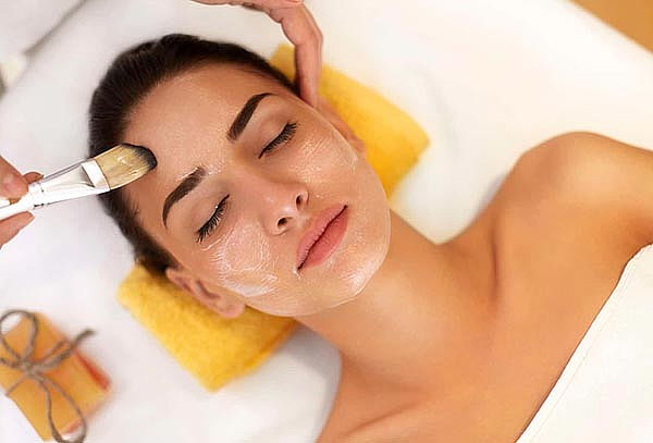 Limpieza Facial Profunda, Microdermoabrasión, Hidratación